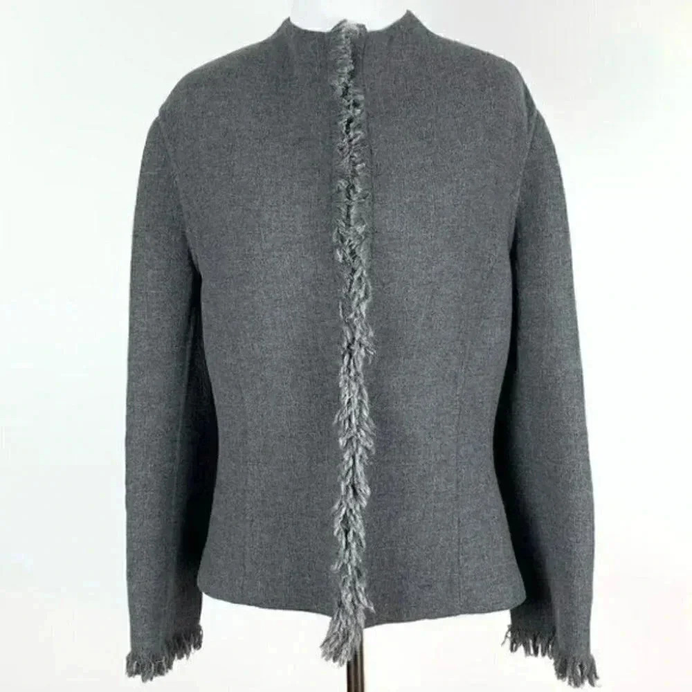 Lafayette 148 blazer size 2 70% wool 5% cashmere